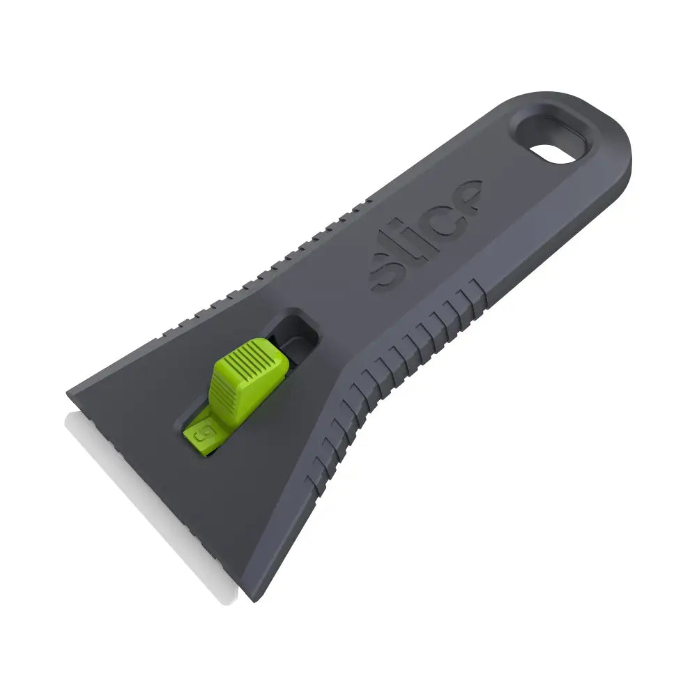 Slice auto-retractable utility scraper