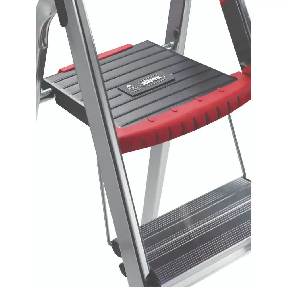 Double decker aluminium stepladder with tool tray