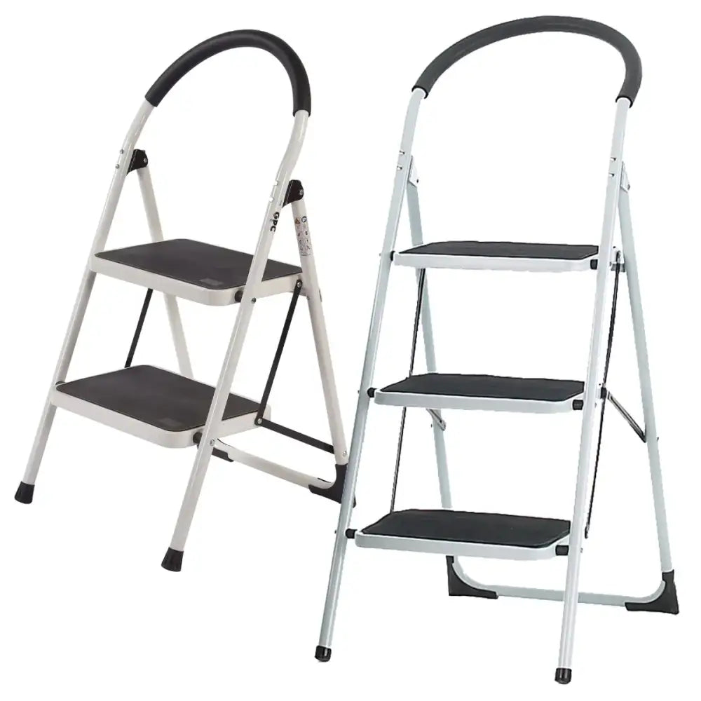 Folding steps with soft grip handle