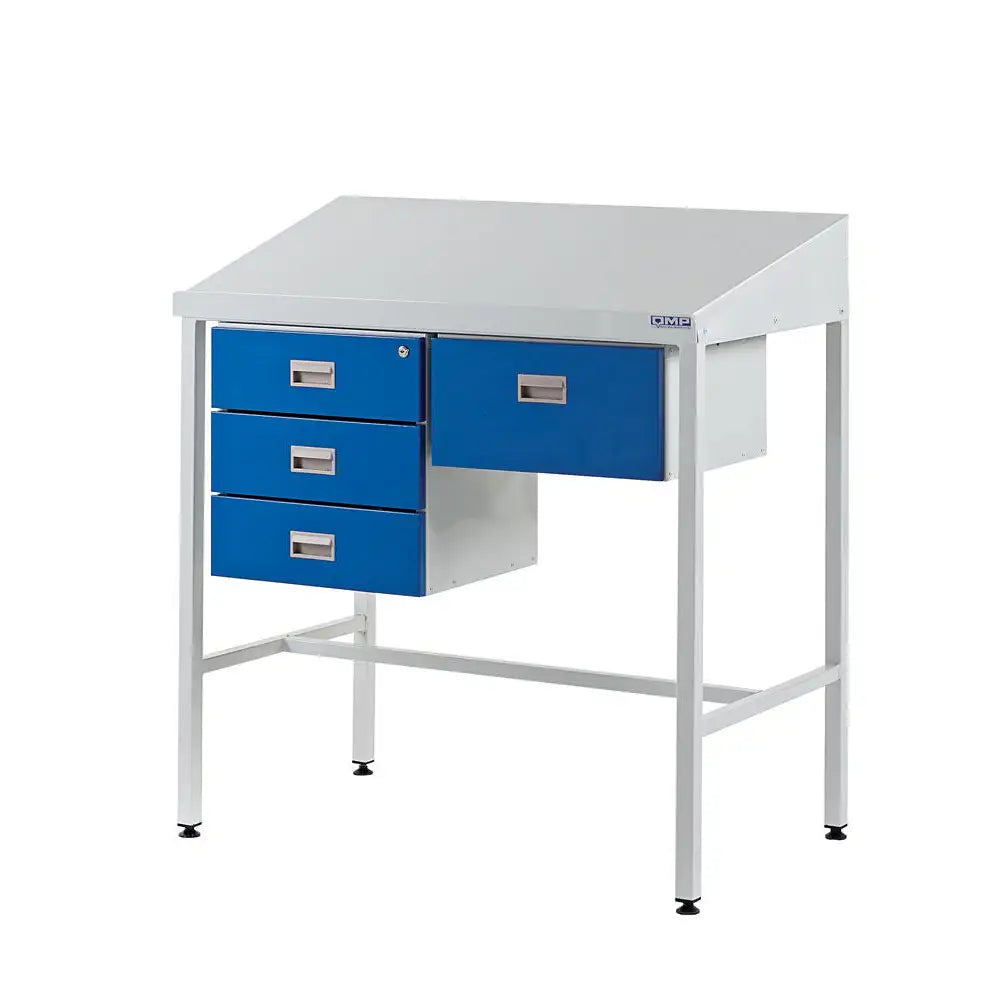 Team leader workstations with triple drawer & single