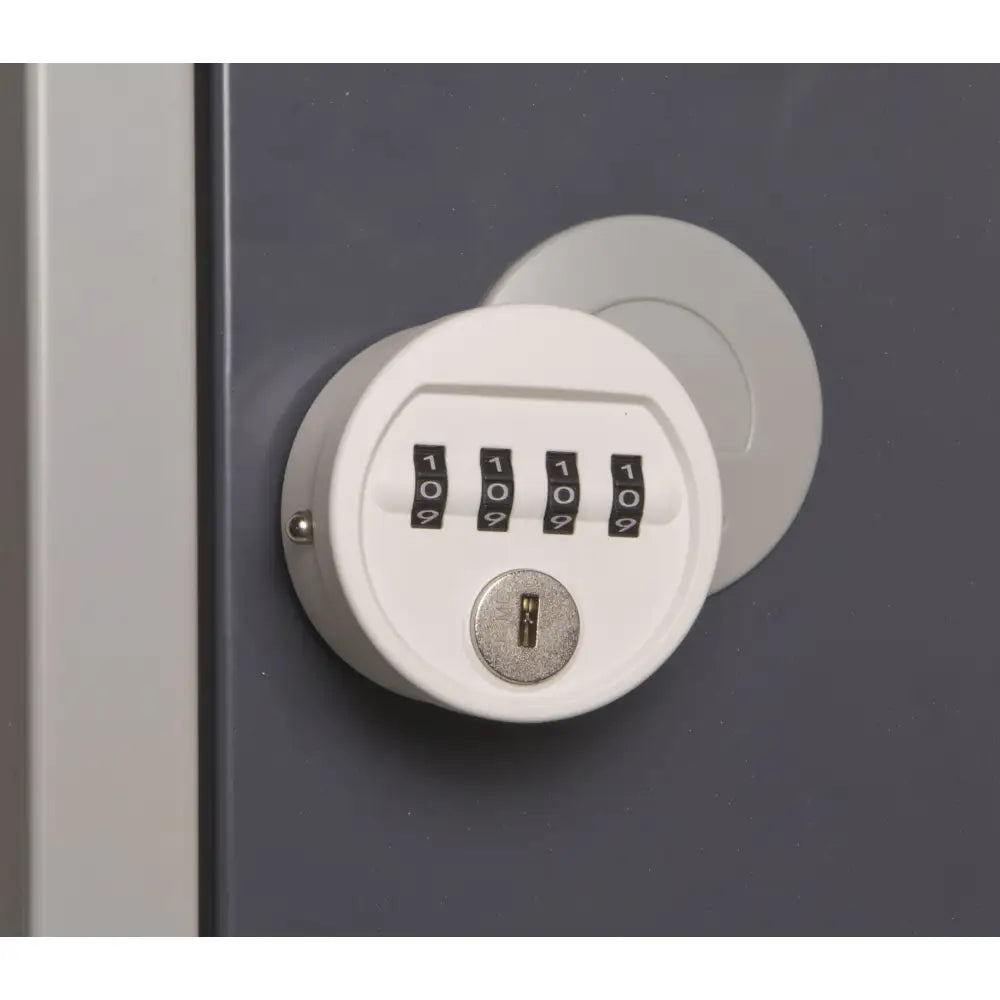 Accessories for elite lockers