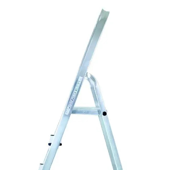 Aluminium folding steps