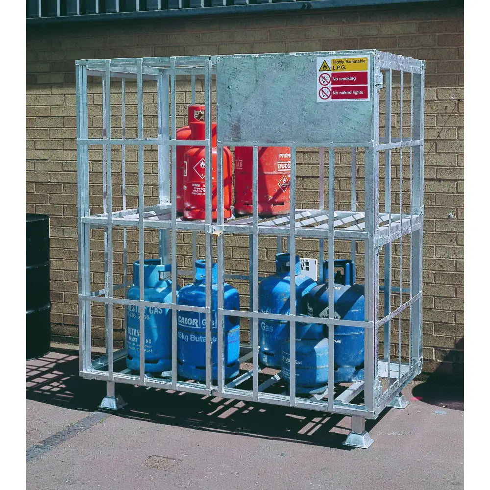 Gas cylinder cages