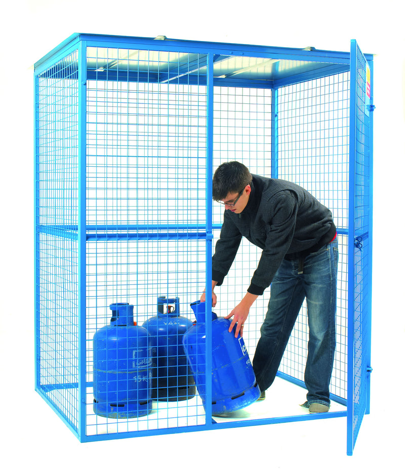 Grenadier® Lock Up Security Cage  Get Me Packaging 1950 x 1605 x 990  