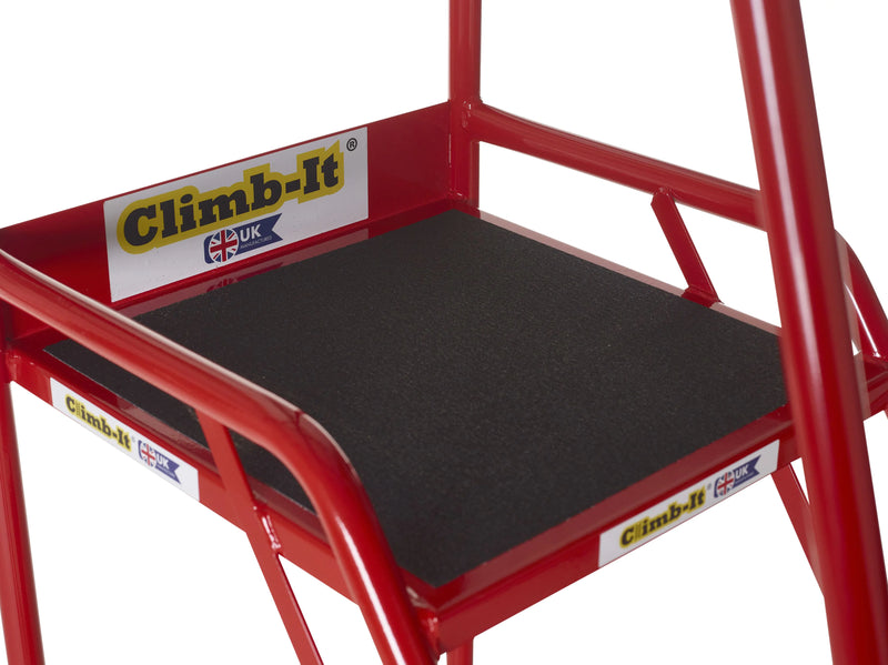 Climb-It UK Domed Feet Steps - Red  Get Me Packaging   