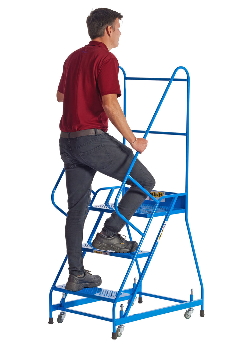 Climb-It UK Spring Load Steps  Get Me Packaging Blue 2 