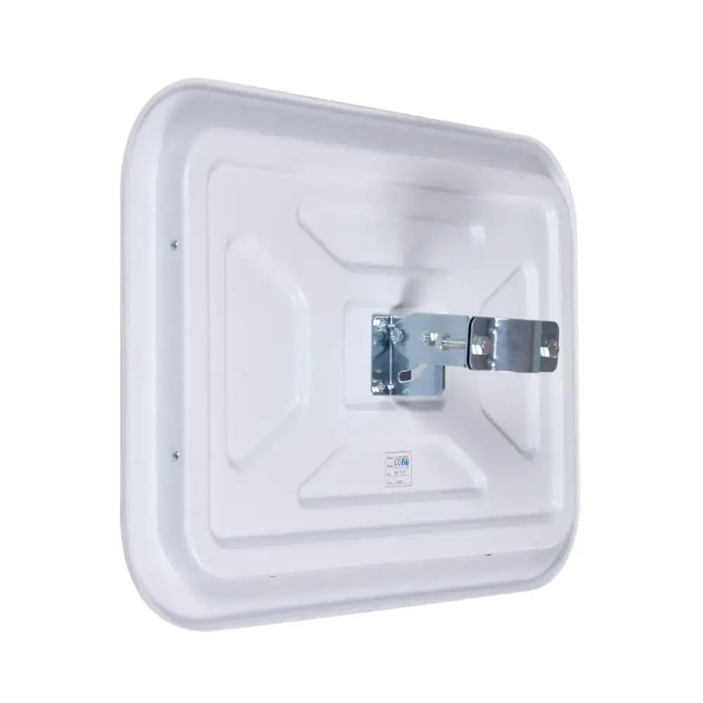 Rectangular traffic mirrors with reflective edges