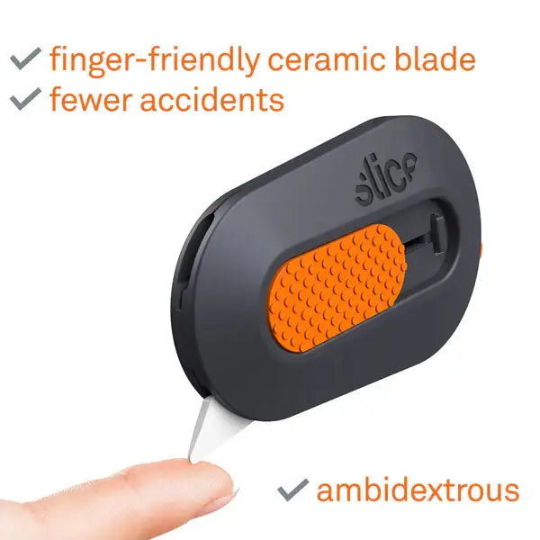 Slice manual retraction mini cutter