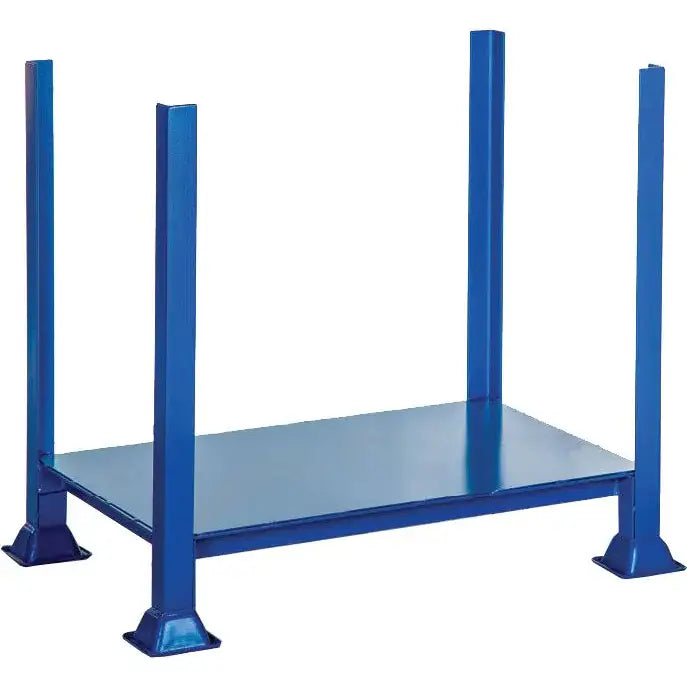 Stackable pallets - post