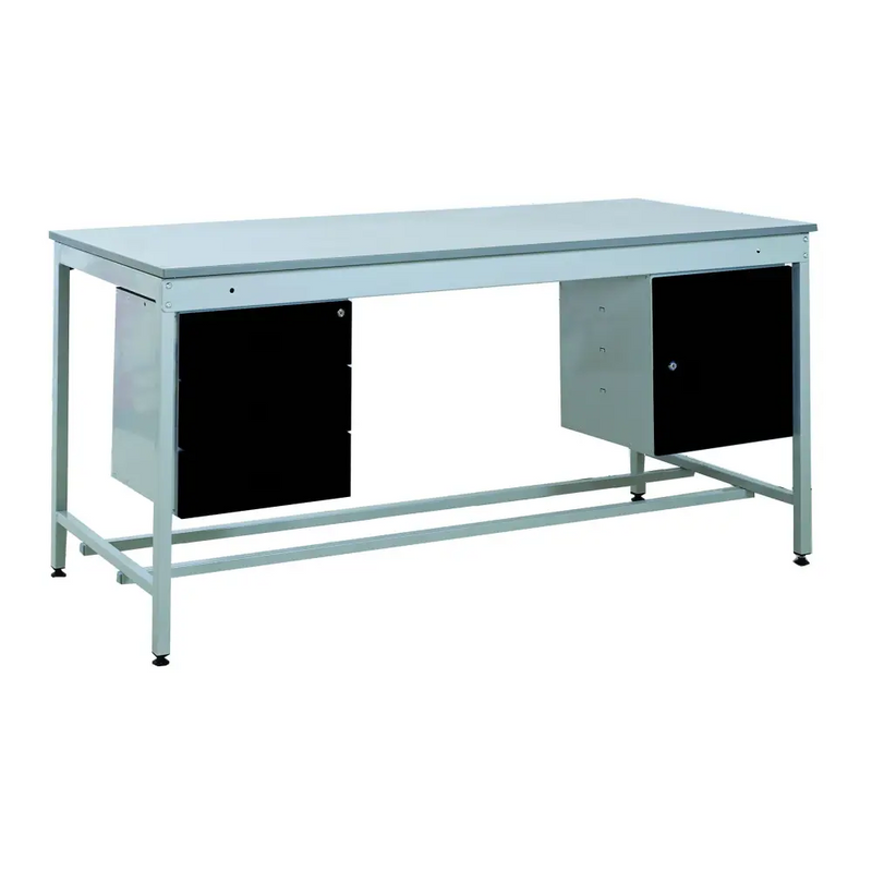Taurus Utility Workbench with Triple Drawer & Cupboard Get Me Packaging