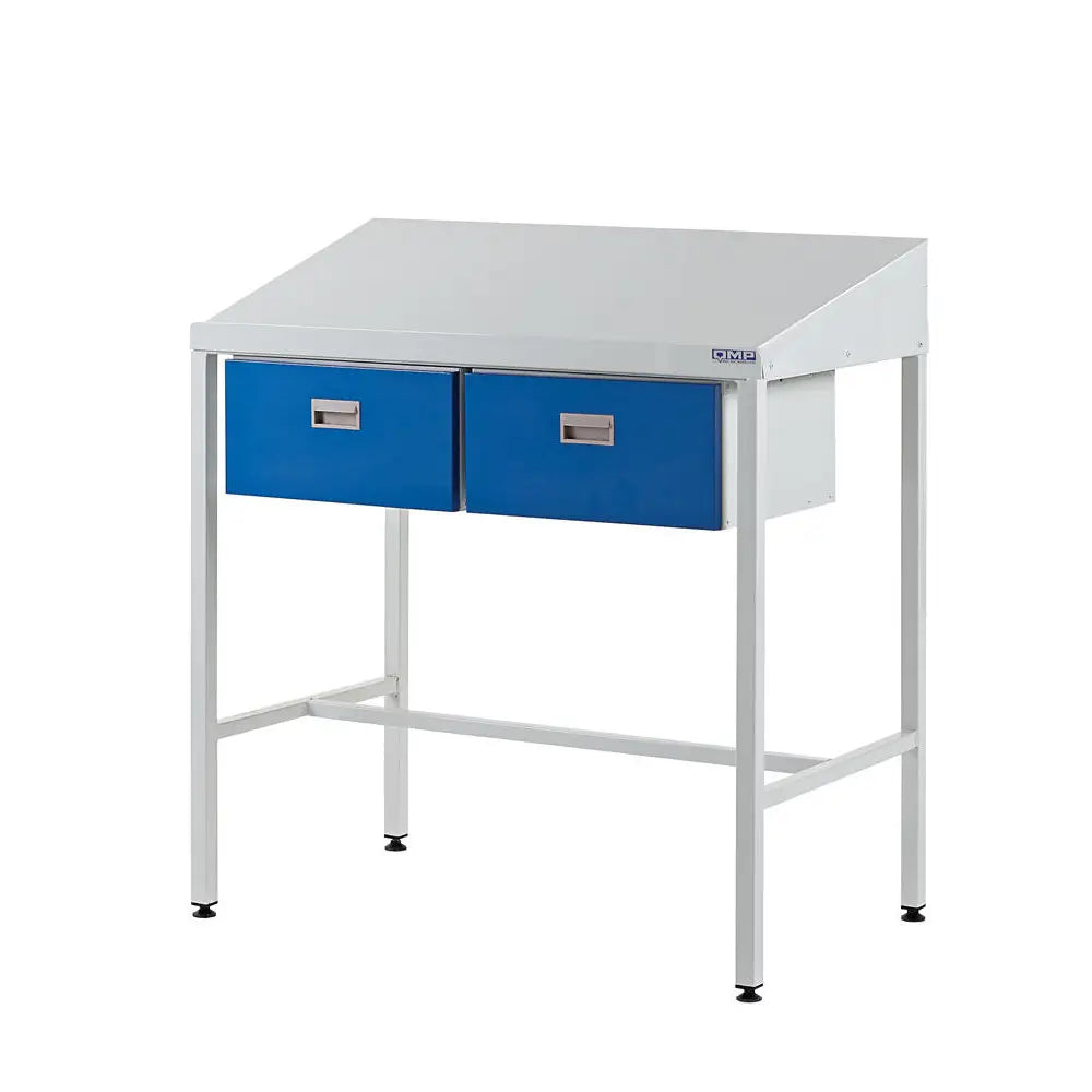 Team leader workstations with two single drawers