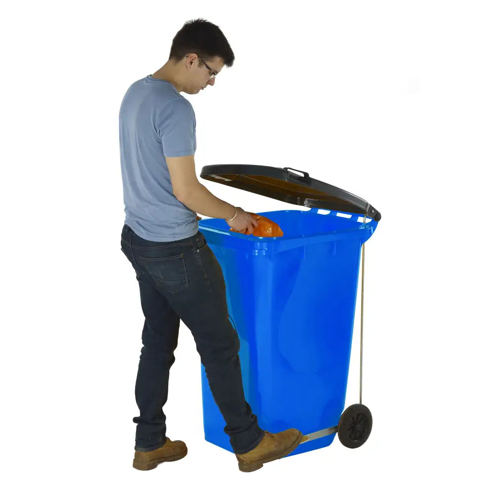 Wheeled bins with side pedal